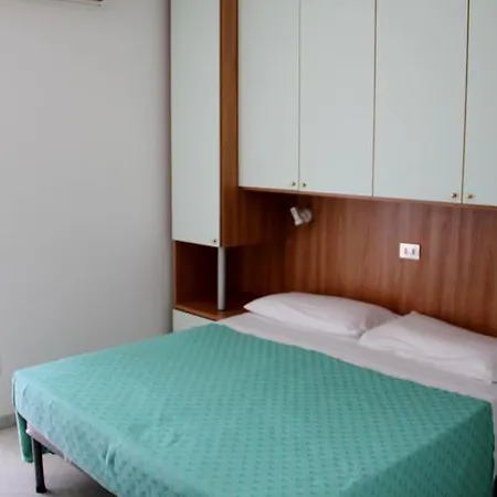 Fausto 2* 산베네데토델트론토